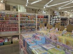 -鹏佳腾学生文创