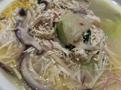 -满江红四季餐厅 · 国家五钻级酒家(新纪元大酒店店)