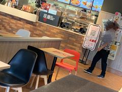 -肯德基(珠峰店)