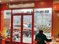 -塔斯汀中国汉堡(夏良地铁口店)