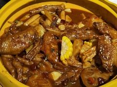 -多嘴超级肉蟹煲(中街恒隆故宫店)