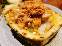 菠萝海鲜炒饭-mango tree芒果树泰国餐厅(青岛万象城店)