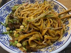 老北京炸酱面-门框胡同百年卤煮(新街口店)