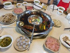 -九尺赵老四鲜鹅肠火锅