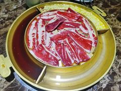 -猪啊牛呀羊啊铜盘烤肉(正大广场店)