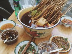 -拈签一笑黄牛肉辣卤串串