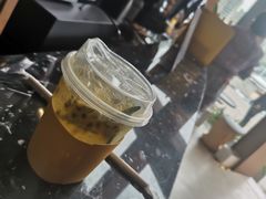 -HUG·拥抱咖啡(郑州宝龙广场店)