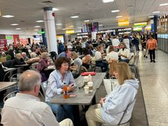 -格拉斯哥国际机场