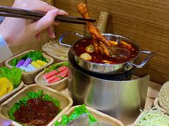 -独食火锅·半米屋台(直营总店)