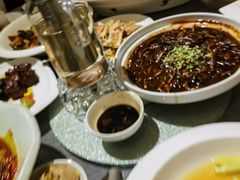 -御花园·粤菜·海鲜火锅(中山公园店)