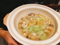 -成隆行·蟹王府(九江路店)