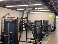 -乐刻运动健身(同曦假日百货店)