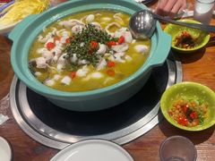-重庆鸡公煲·青锅花椒鱼(牡丹江路店)