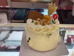 -花花卷卷·鲜食蛋糕(泉屋店)