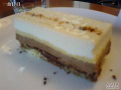 香草摩卡榛子蛋糕-榖屋house of flour(张江首店)