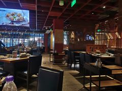 大堂-老墙根涮肉·铜锅·烧烤(欢乐谷·王四营店)