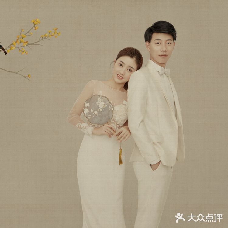 工笔画婚纱照成片 满屏的中国风 越简单越高级