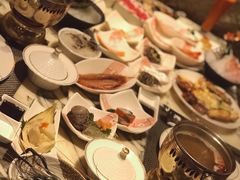 -雍和会海鲜姿造自助(湖东路店)
