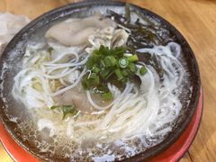 鸡丝米线-刚砂锅鸡丝米线