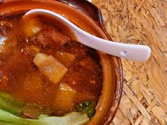 芹菜牛双丸汤-陈鹏鹏潮汕菜(宝安机场T3航站楼店)