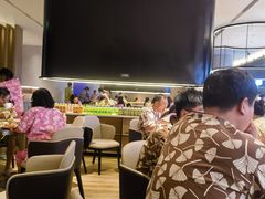 -涨巢·潮玩水疗局