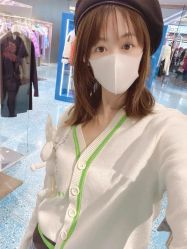 -时尚殿堂明星门店