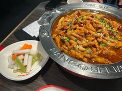 -胖哥俩肉蟹煲(湖滨银泰in77店)