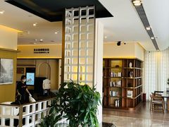 -成都锦华万达琉璃场亚朵酒店