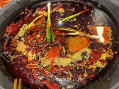 -四小区火锅·巷子里的重庆火锅(花照壁店)