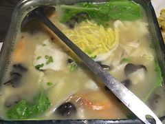 -青叶202都市餐厅(迪诺水镇店)