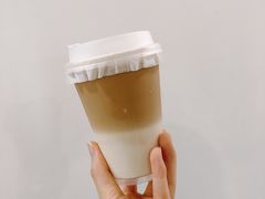 拿铁-是啡·日式精品咖啡(东门太阳百货店)