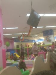 -孩子王童乐园(常德万达店)