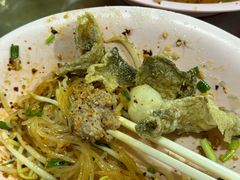 炸鱼皮-榮泰米粉湯(Left Shop)