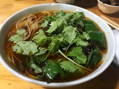 -越洋肖氏老米线(杨家坪店)