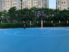 -洛克公园·篮球·足球(三林店)