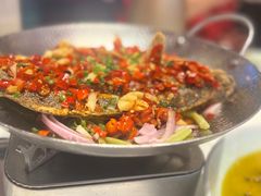 油浸剁椒海鲈鱼-东流山北京烤鸭·家常菜(南京首店)