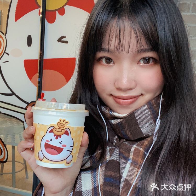 这波联名我服‼️没想到银行还能这么玩！！