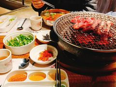 -秋香家韩式炭火烤肉(磐石路店)