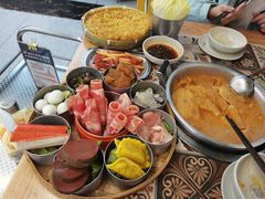 -顶上头·螺蛳火锅(五一新村店)