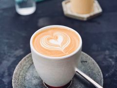 奶咖-UNI UNI(环亚凯瑟琳店)