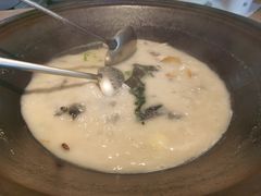 -陈大锅·岳阳鱼馆·地道岳阳菜(美食街店)