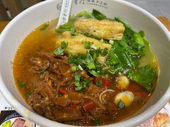 -甘掌门·化州驰名牛杂粉(越秀店)