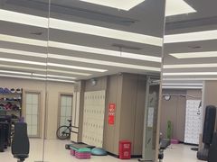 -琪航健身工作室(杨高南路地铁站店)