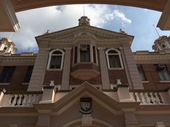 -香港大学