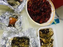 麻辣小龙虾-扒虾小妹儿麻辣海鲜(宏图街店)