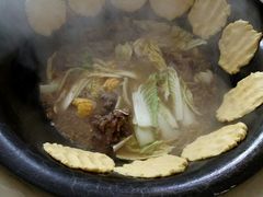-三江鱼东北特色铁锅炖(骆驼店)