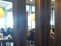 大堂-麦当劳(南京南站站外店)