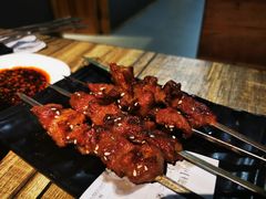 -郑享吃烧烤烩面(红专路店)