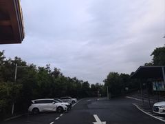 -三亚亚龙湾人间天堂鸟巢度假村