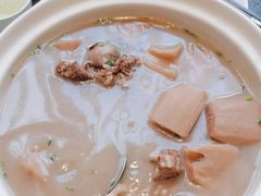 -鱼鲜饭香·招牌汽锅剁椒鱼头王